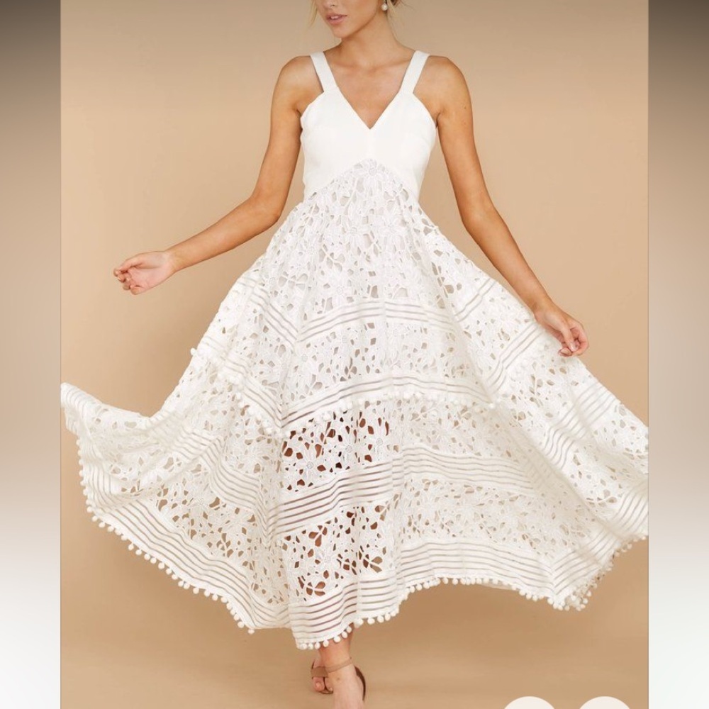 INA Gorgeous white lace maxi dress! Size L